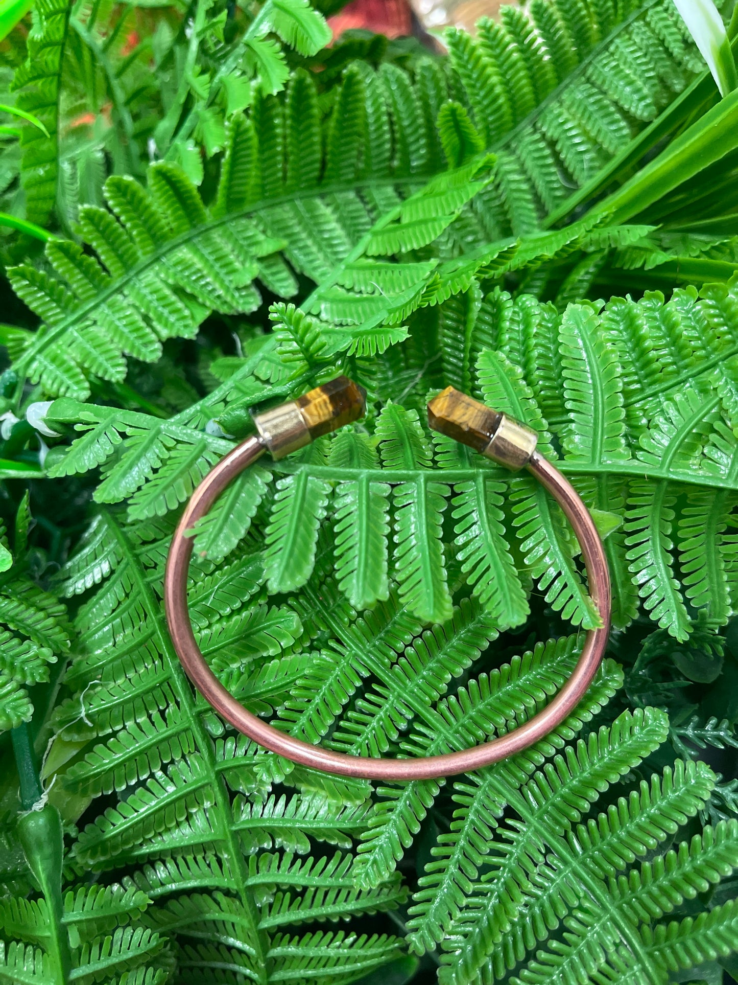 Pulsera de Cobre con cuarzo Ojo de Tigere