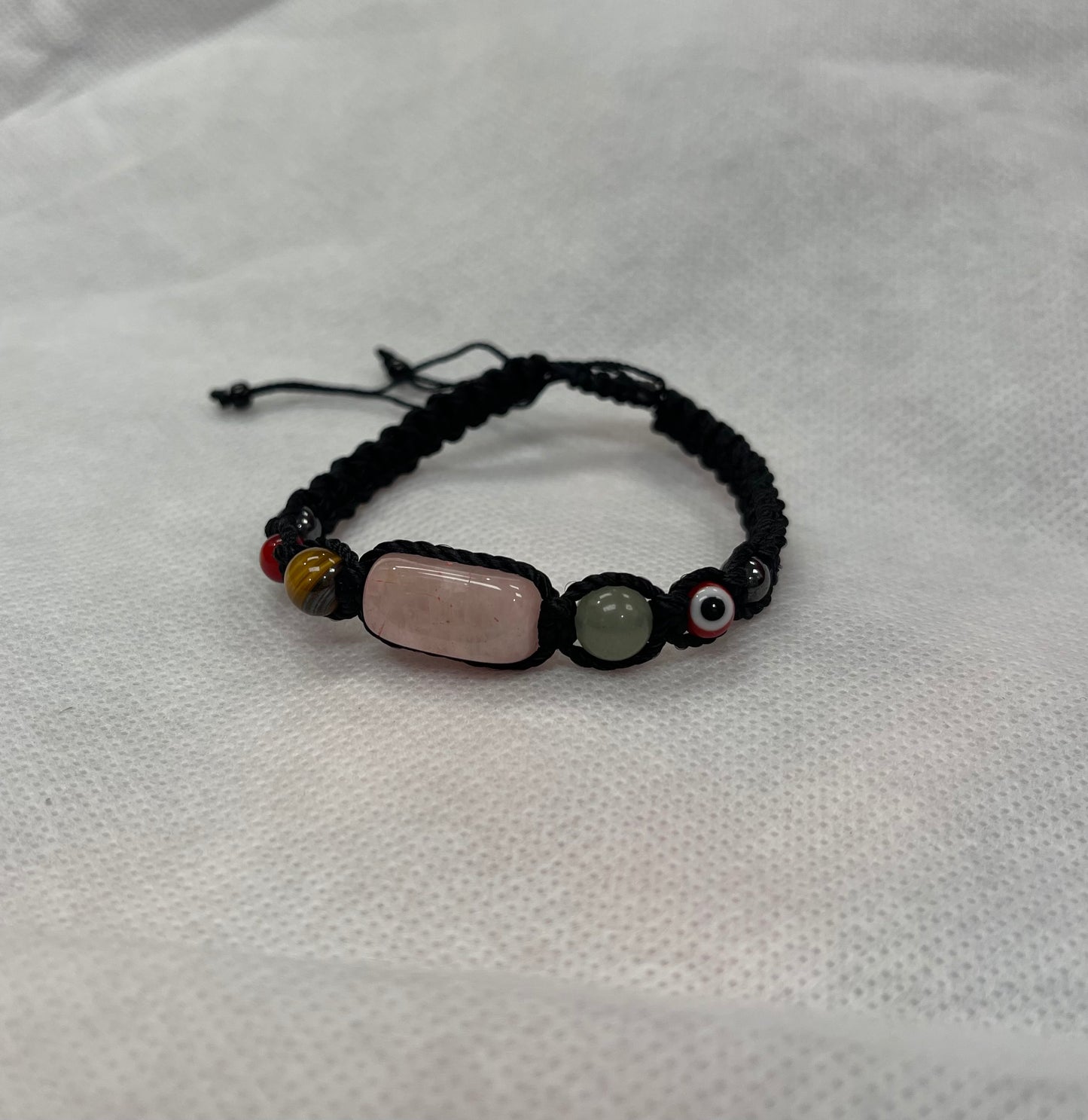 Pulsera 5 Protecciones hilo negro cuarzo Rosa