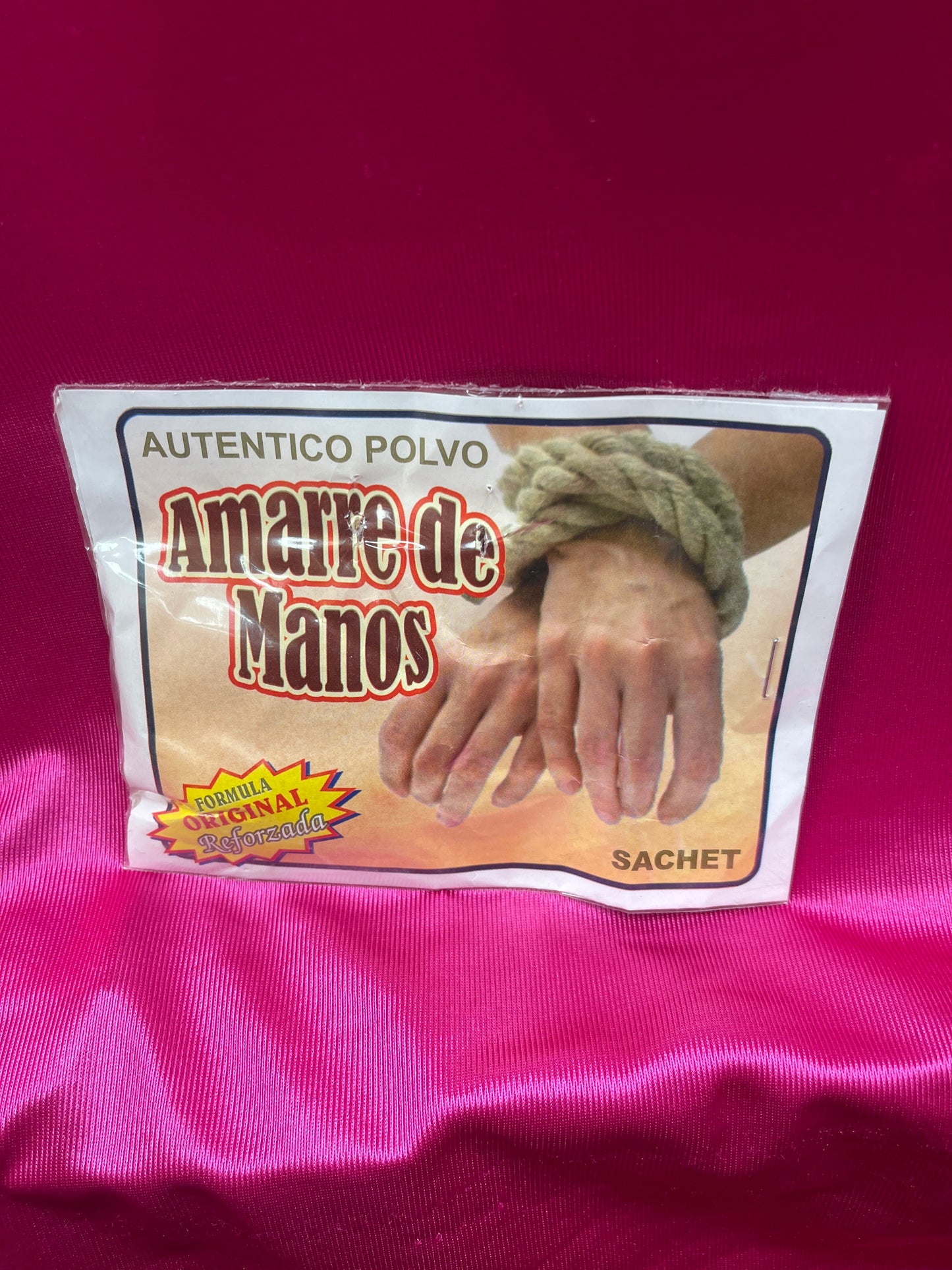 Polvo Amarrado de Manos