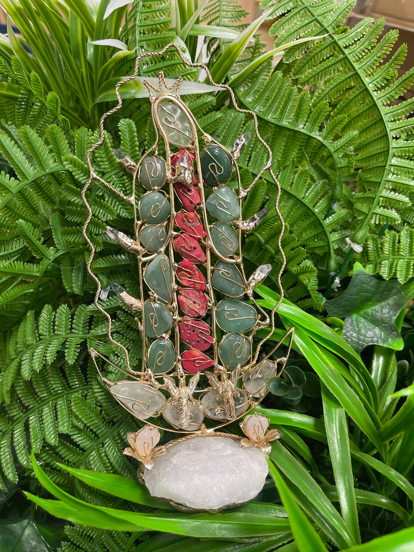 Virgen de Guadalupe Artesanal XXL con base cuarzo Cristal