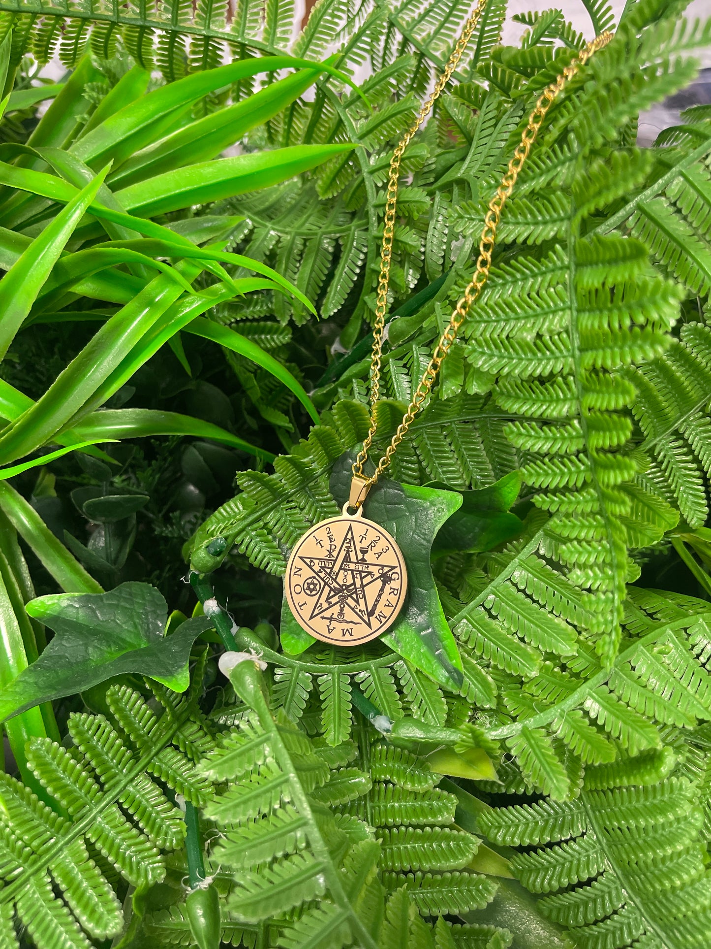Dije de Tetragrammaton