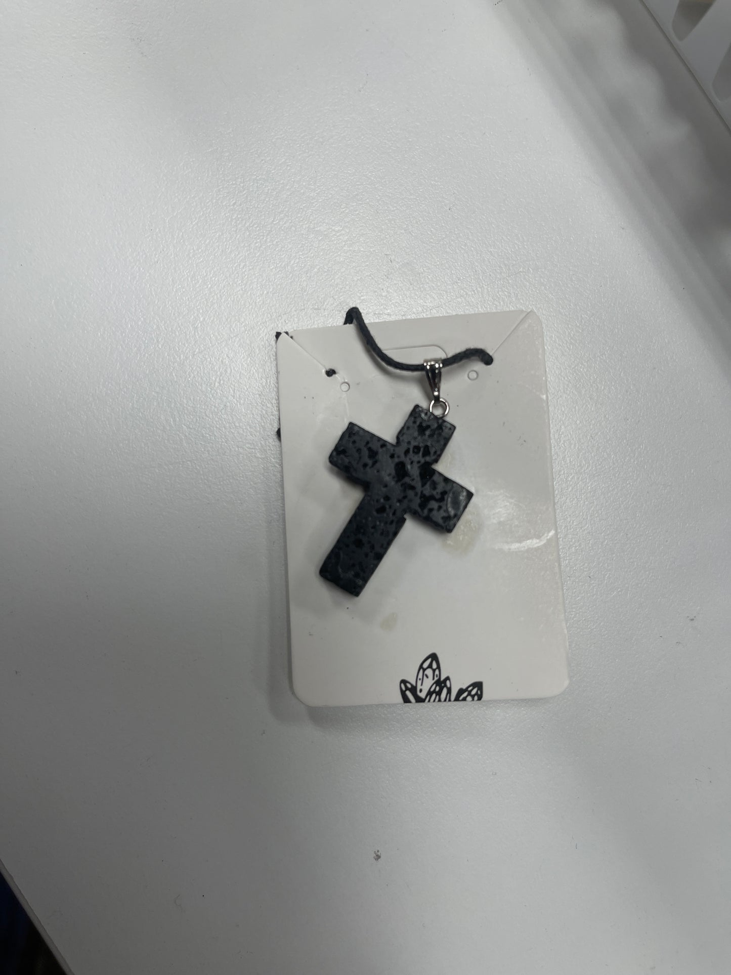Dije de Cruz piedra Volcánica