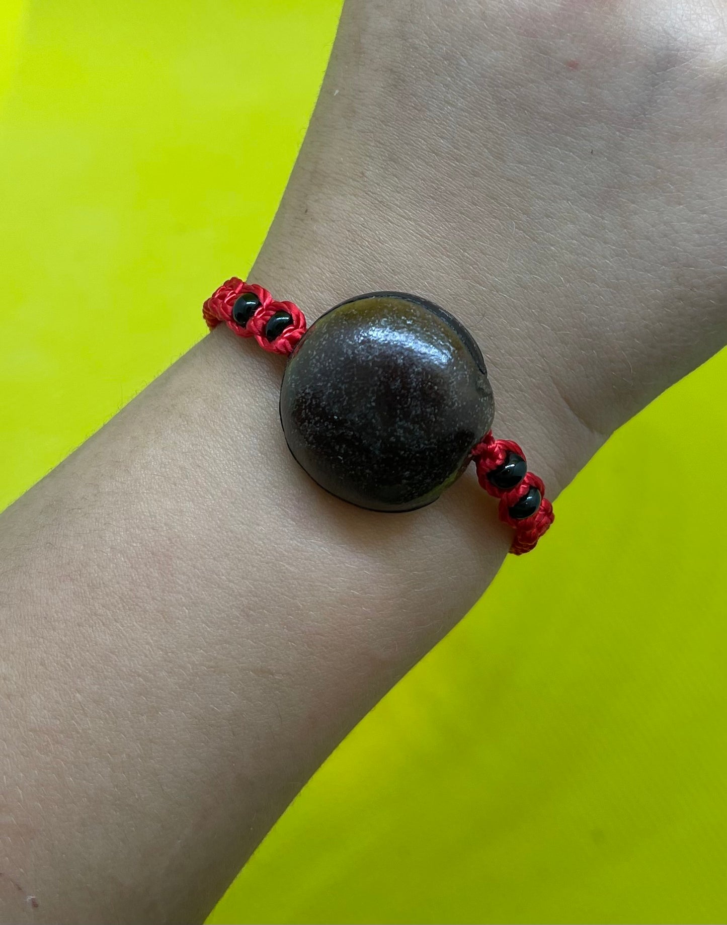 Pulcera infantil del ojo de venado