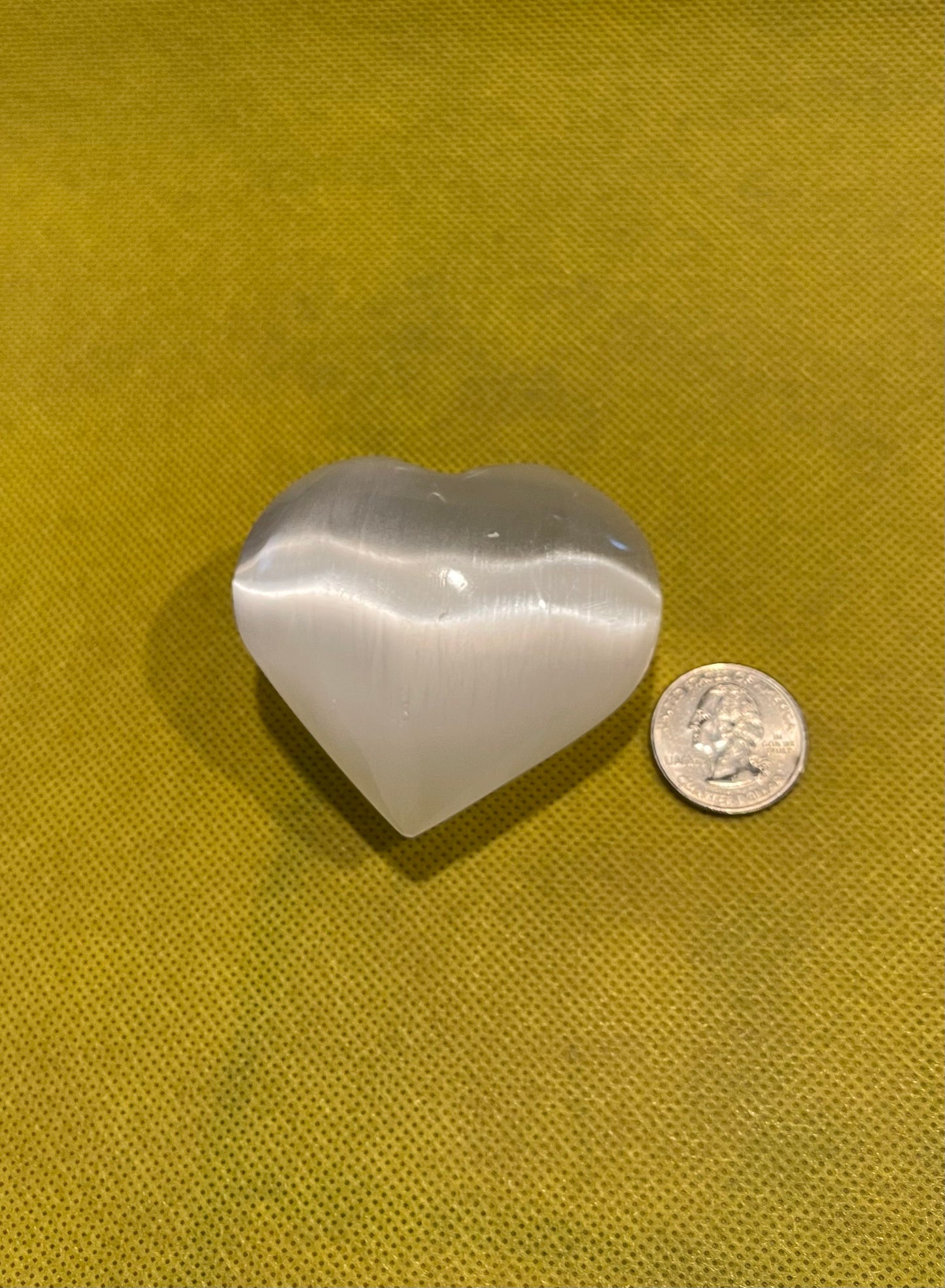 Corazon de selenita grande