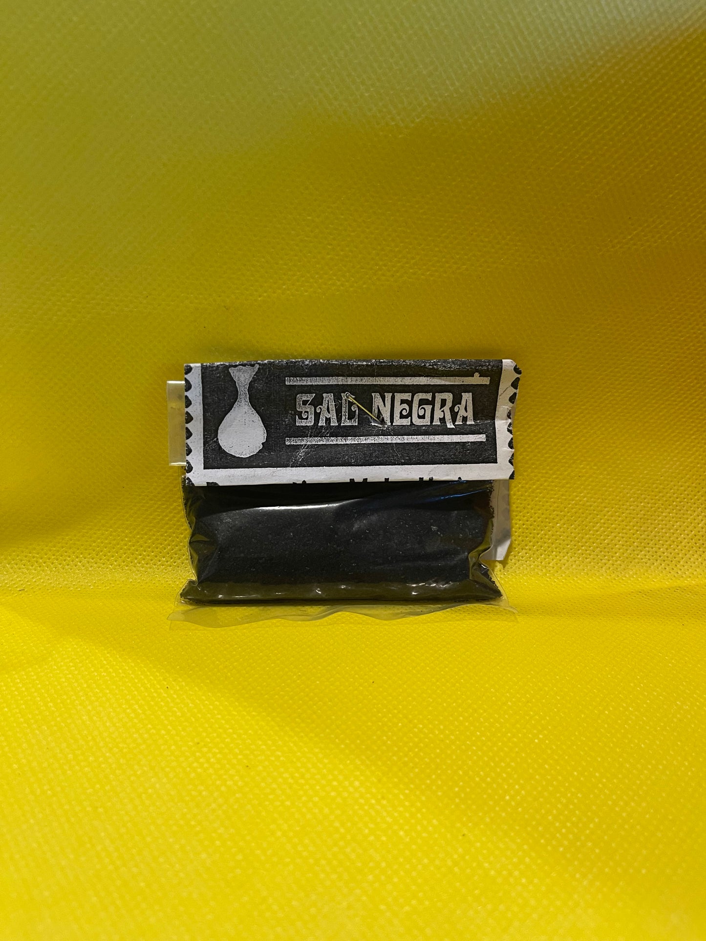 Sal negra