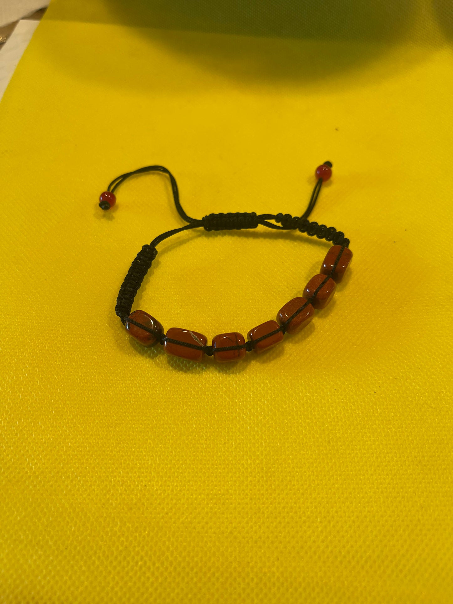 Pulcera Jade rojo