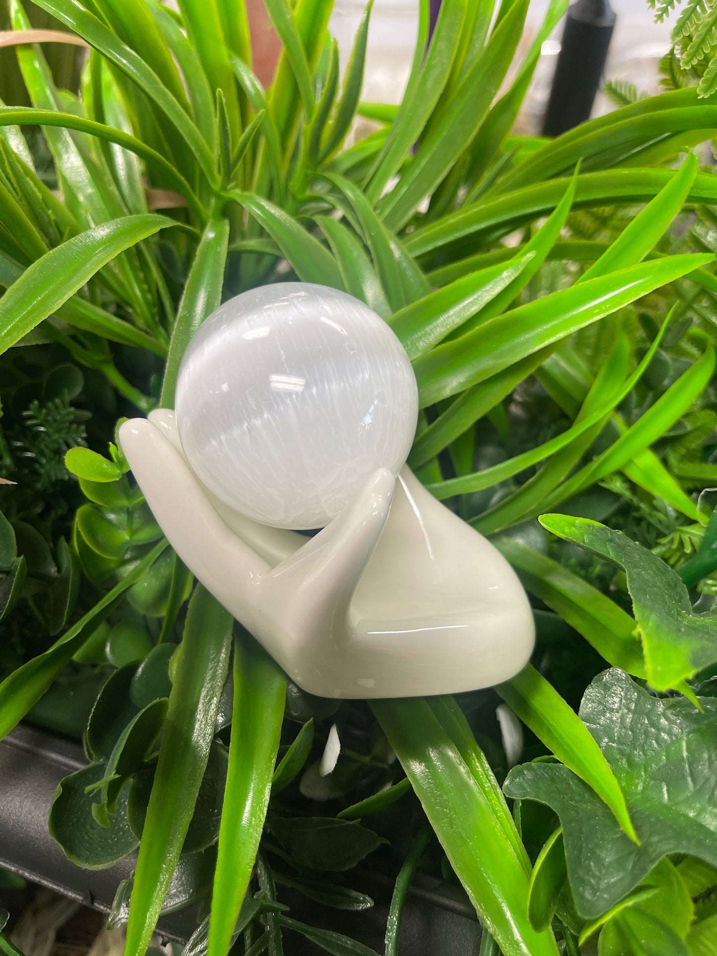 Especial Afrodita base de mano con esfera de cuarzo Selenita