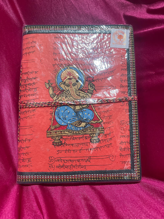 Libreta Grande Ganesha color roja