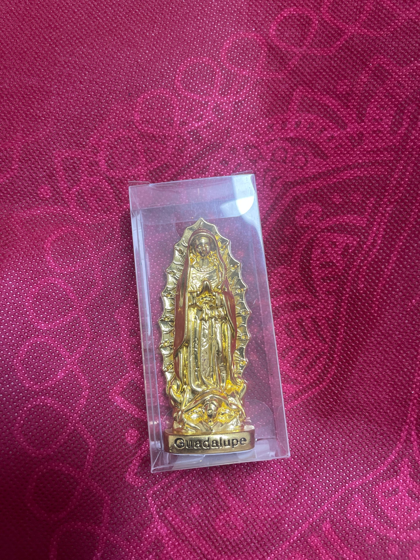 Virgen de Guadalupe color oro