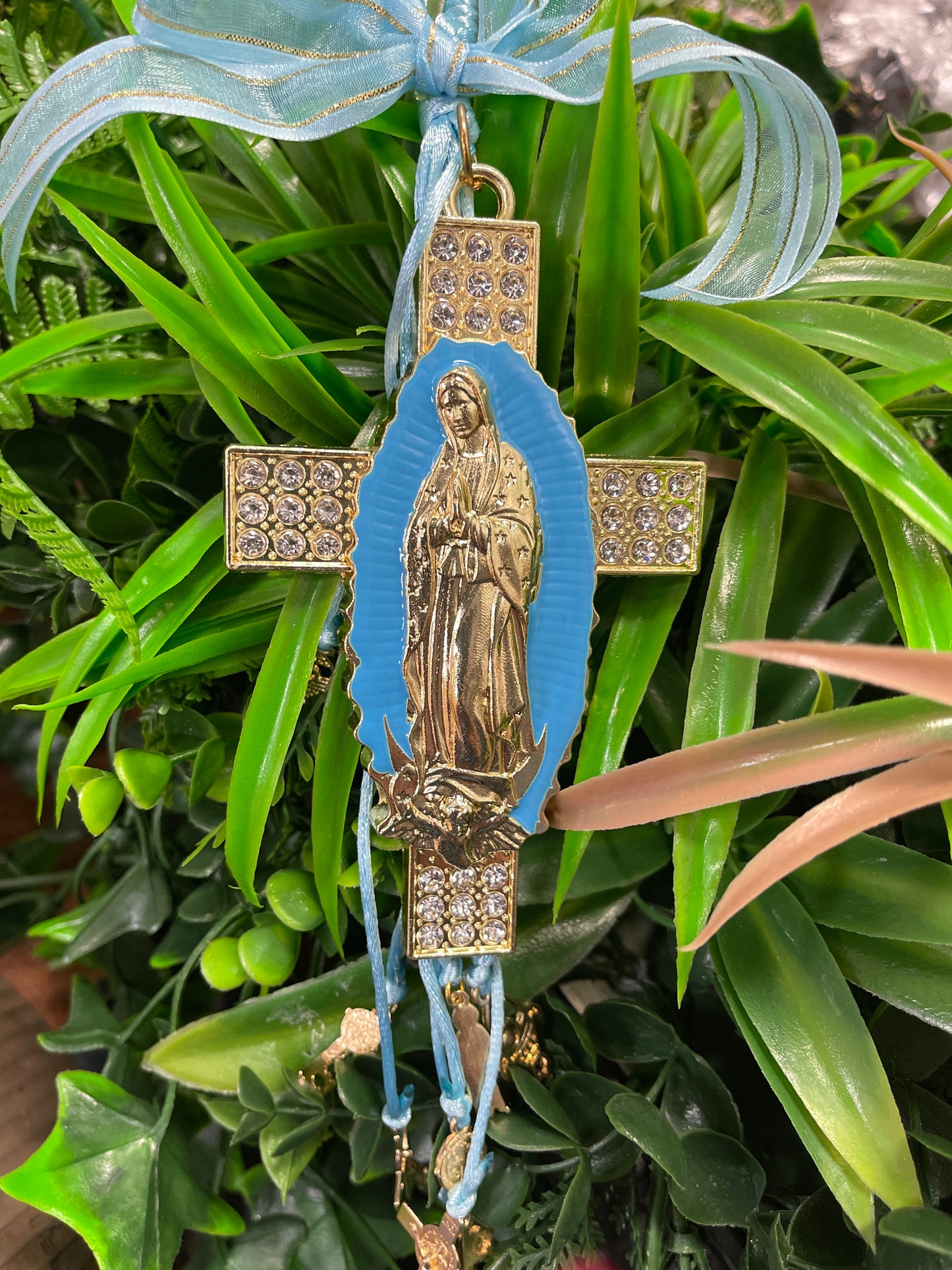 Bendiciones Virgen de Guadalupe Adiamantada Color Azul bebé  y dorado
