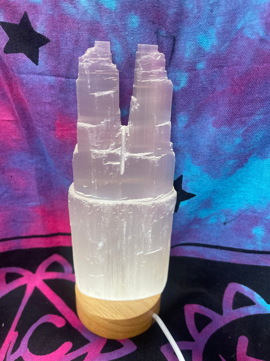 Selenita Doble Punta y Luz