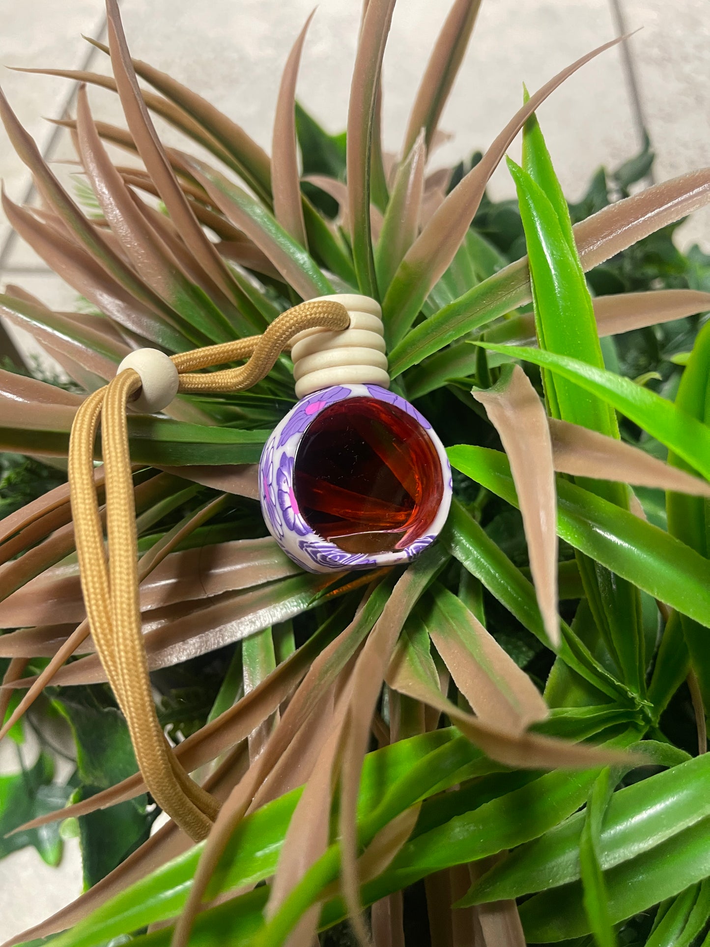 Ambientador de Protección Tumba Trabajo para carro color morado